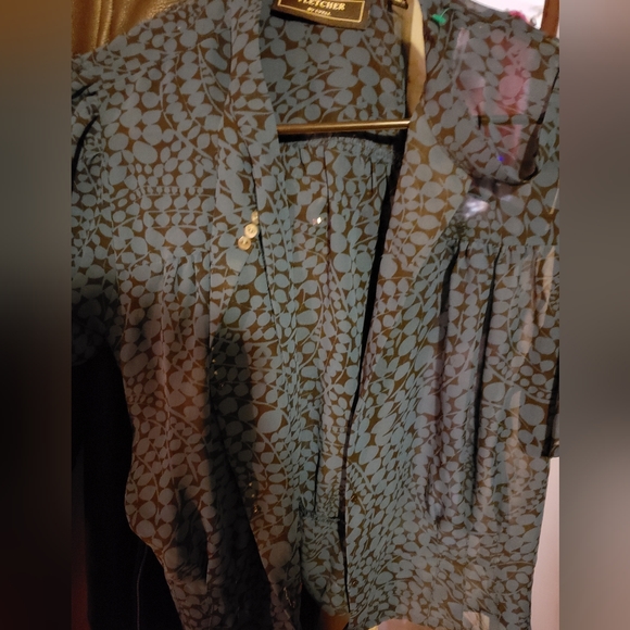 Spring blouse - Picture 9 of 11